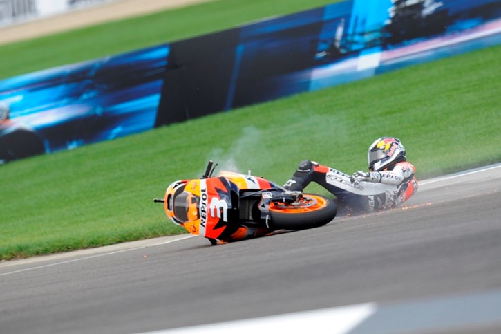 Indianapolis: Pedrosa crash